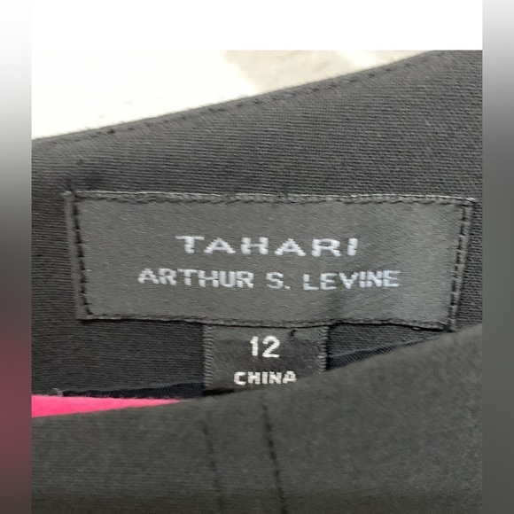 Tahari Arthur S. Levine Womems Boat Neck Short Sleeve Sheath Dress Black - Picture 4 of 4